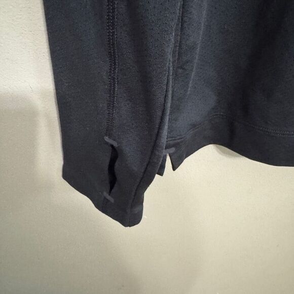 Rhone black men’s 1/4 zip lightweight pullover size medium - Picture 4 of 6